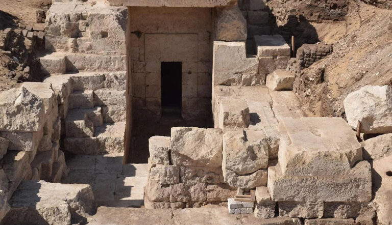 archaeologists-find-ptolemaic-temple-pylon-egypt