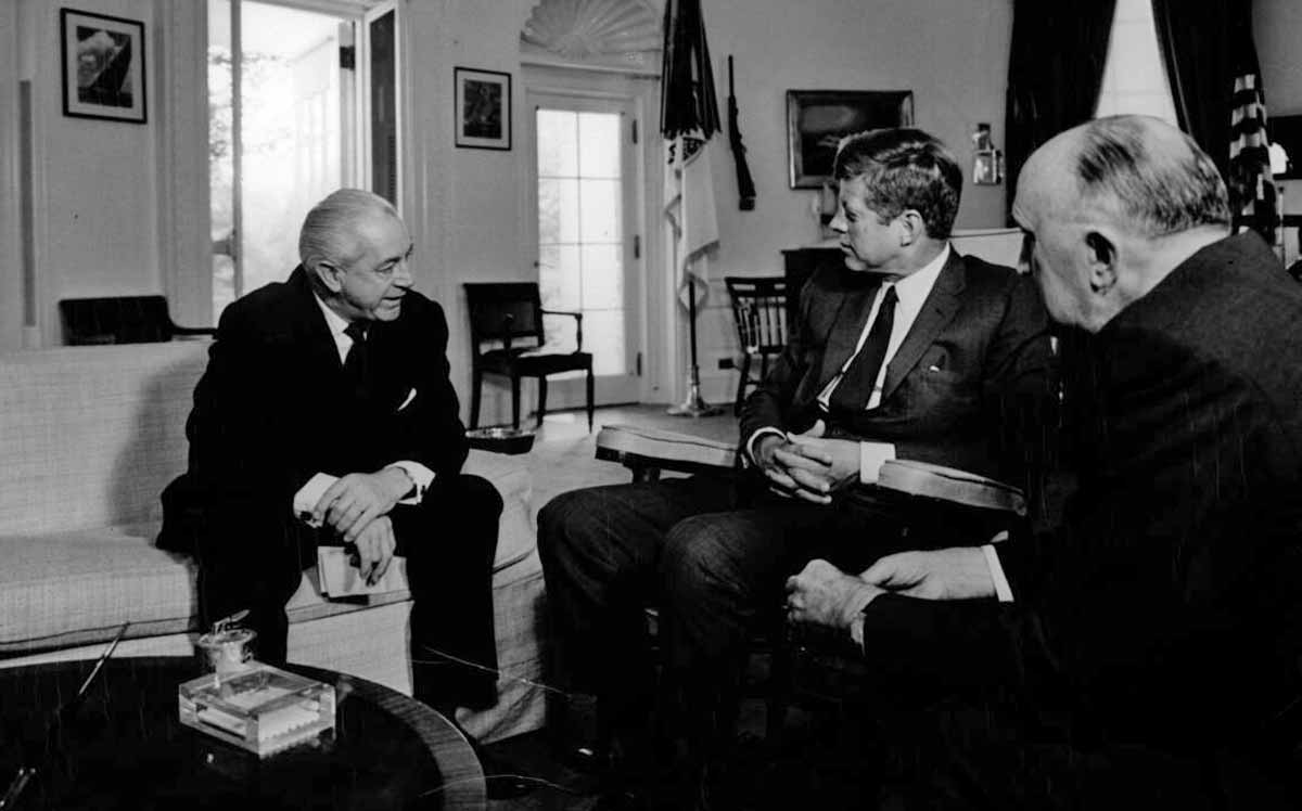 harold holt kennedy