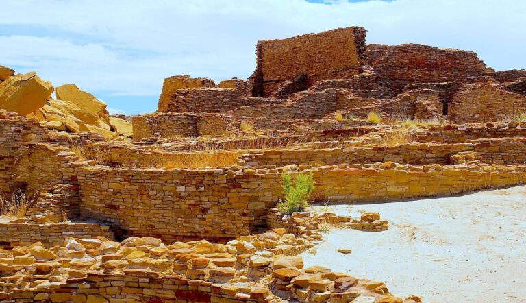 must see archaeological sites us