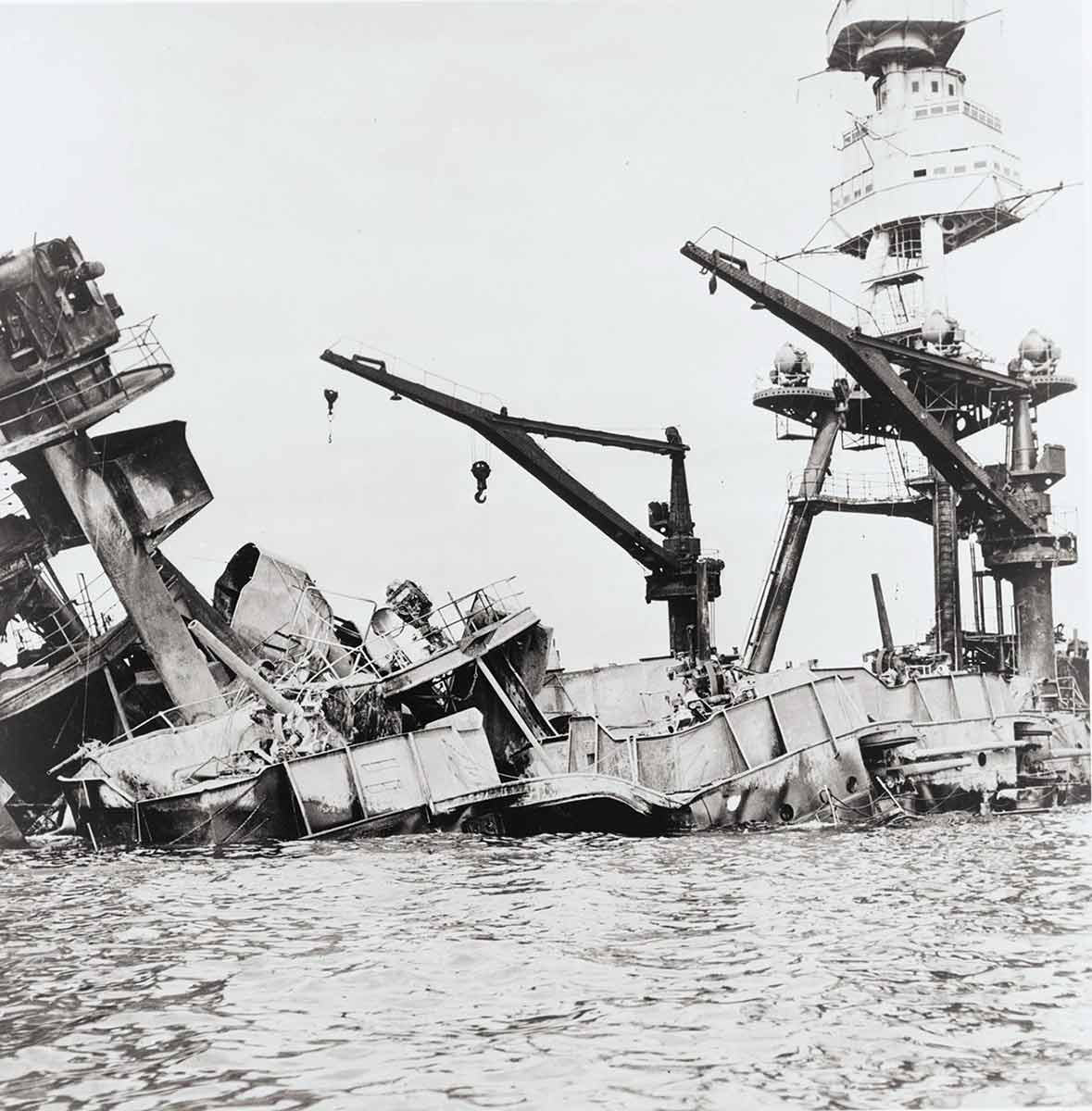 pearl harbor uss arizona