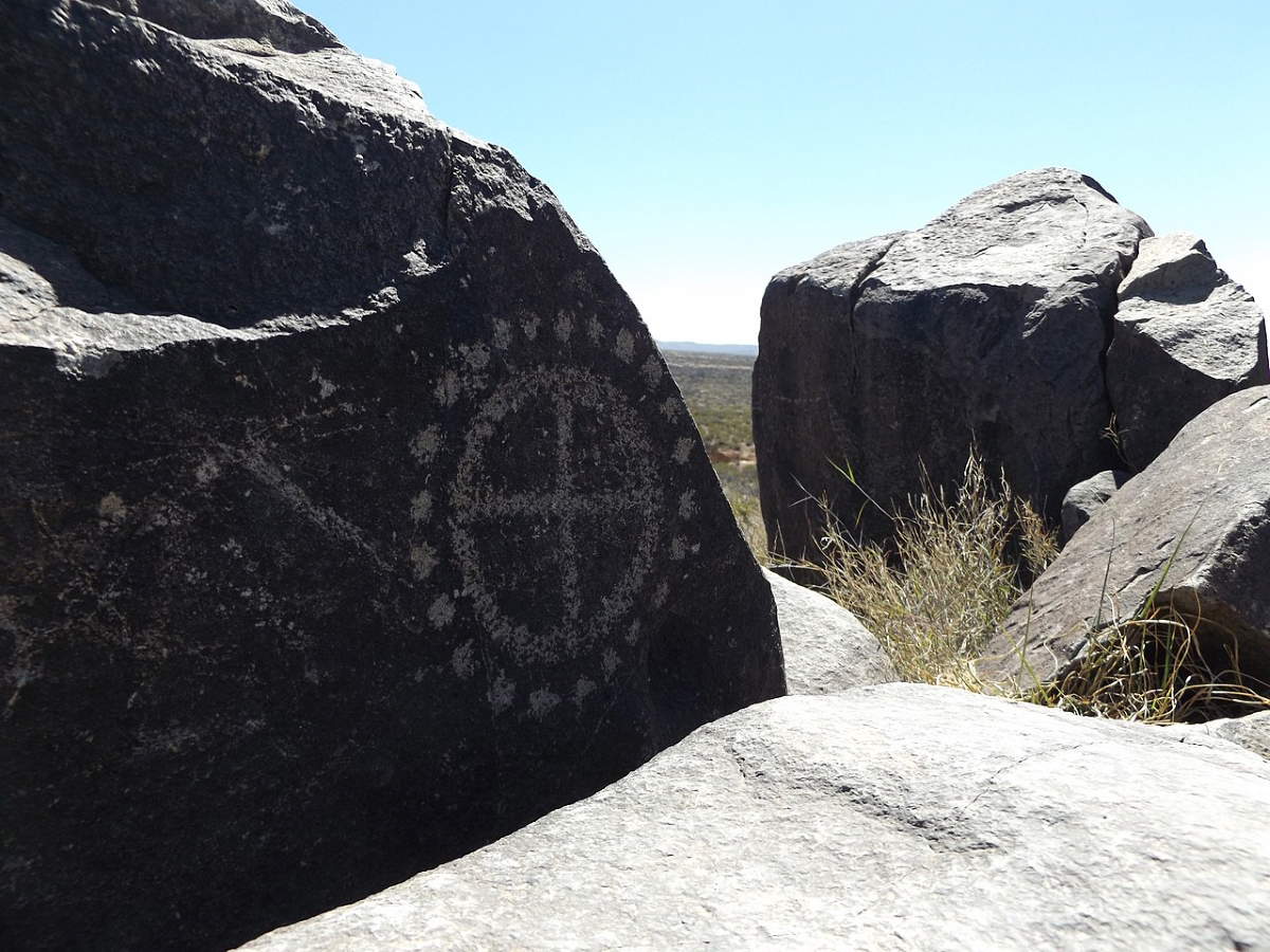 petroglyph national monument new mexico