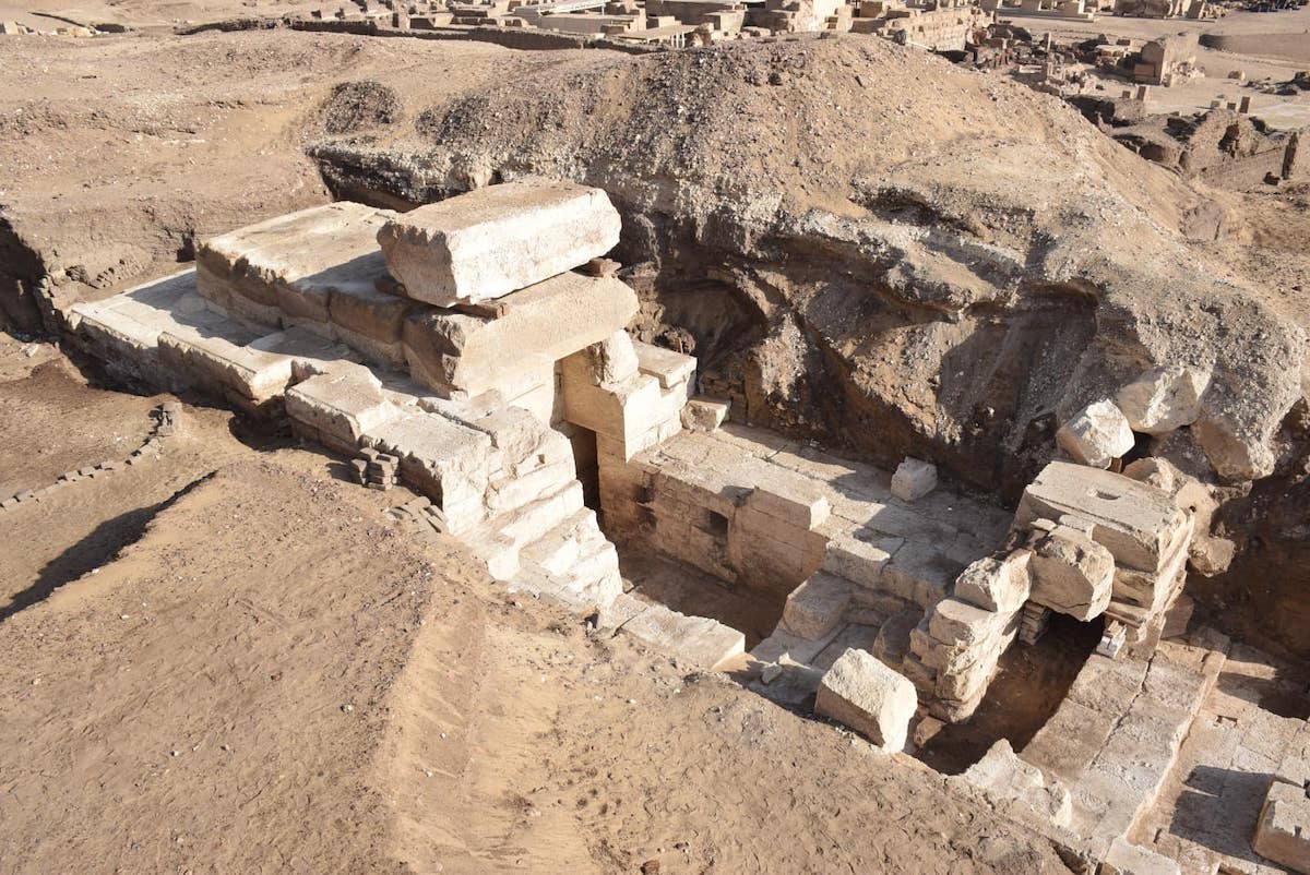 ptolemaic-temple-sohag-egypt-discovery